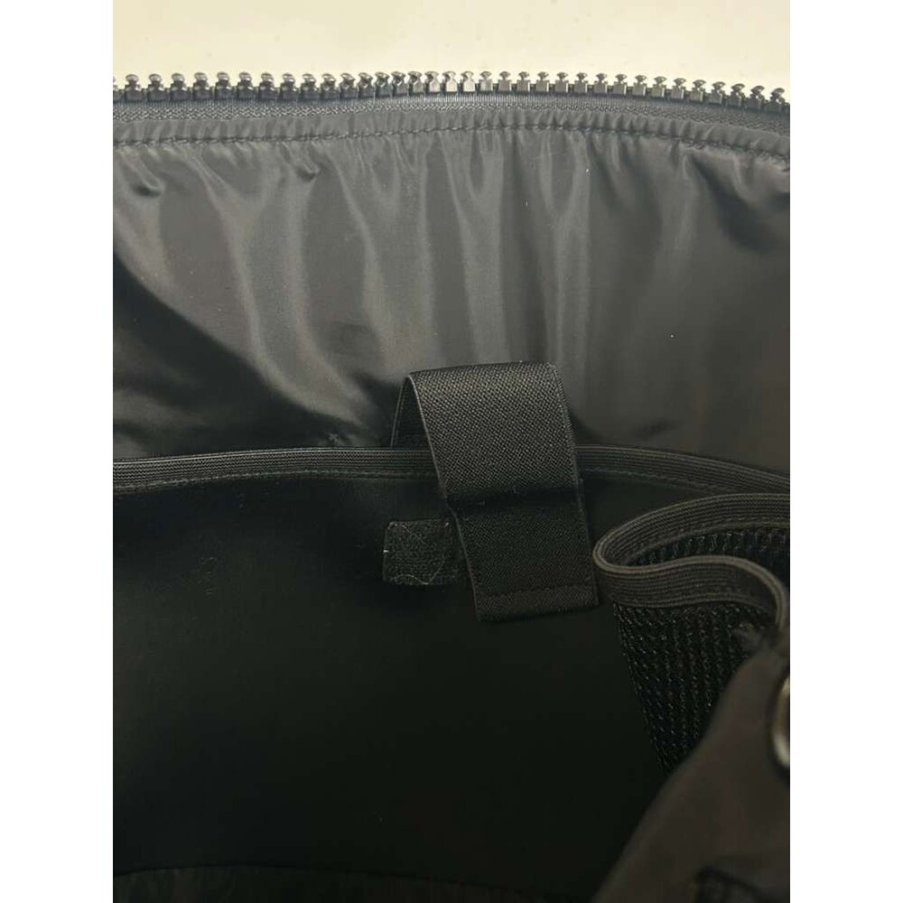 Dagne Dover Women's Black Bag With Mesh Compartments & Zipper Closure - Picture 16 of 16